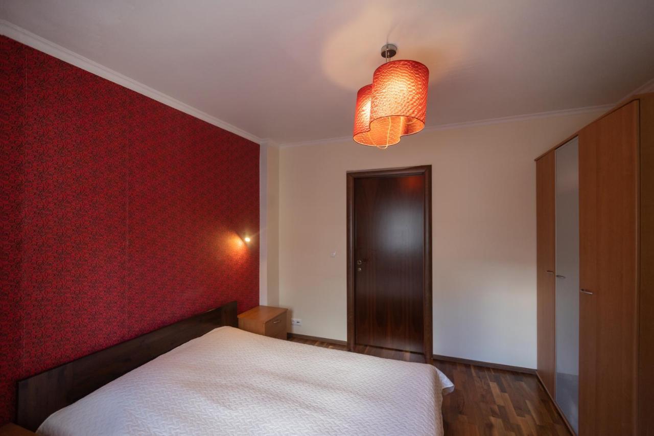 Revalia T1 Airport-Bus Station One-Bedroom Apartment Dış mekan fotoğraf
