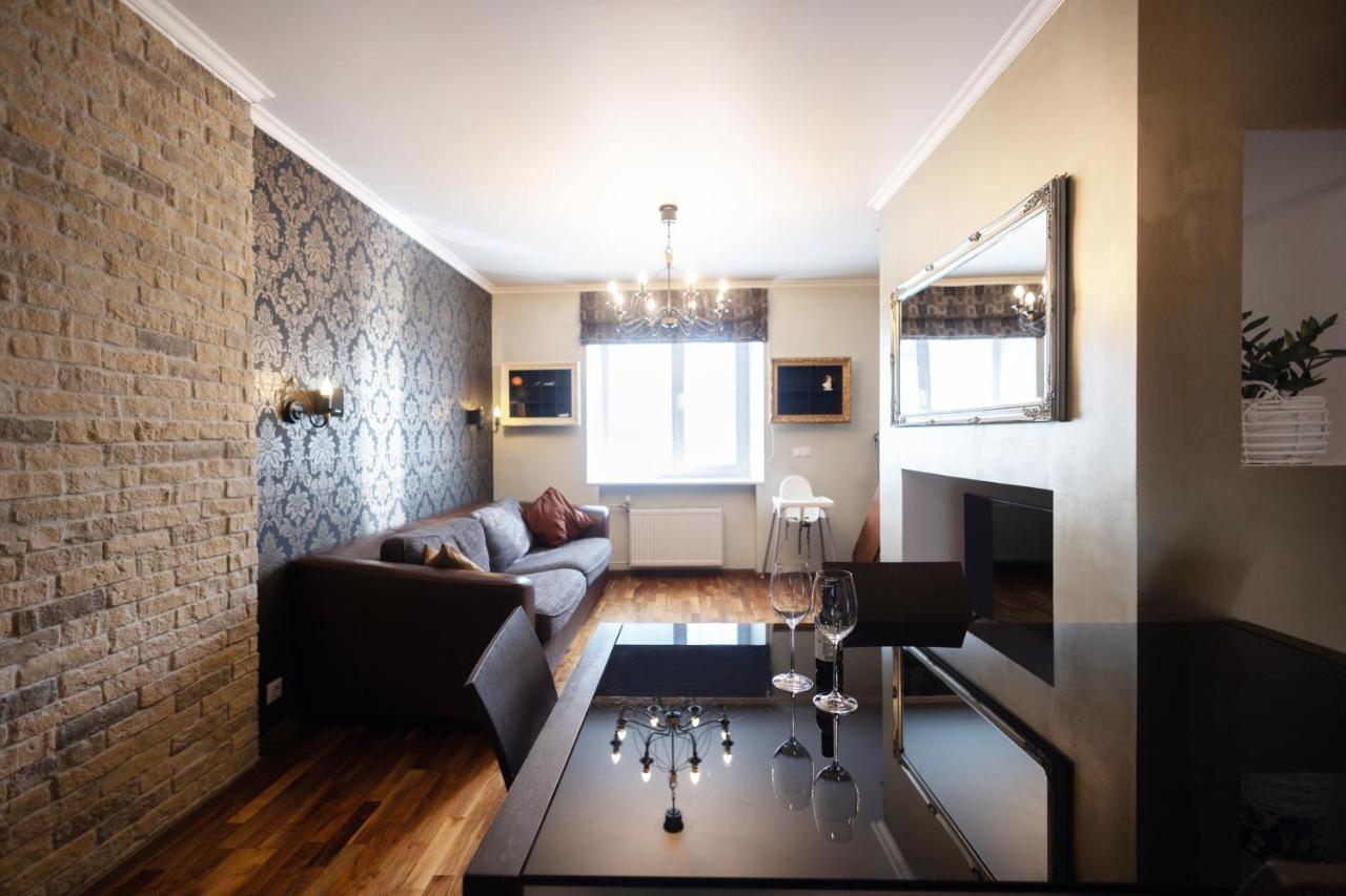 Revalia T1 Airport-Bus Station One-Bedroom Apartment Dış mekan fotoğraf