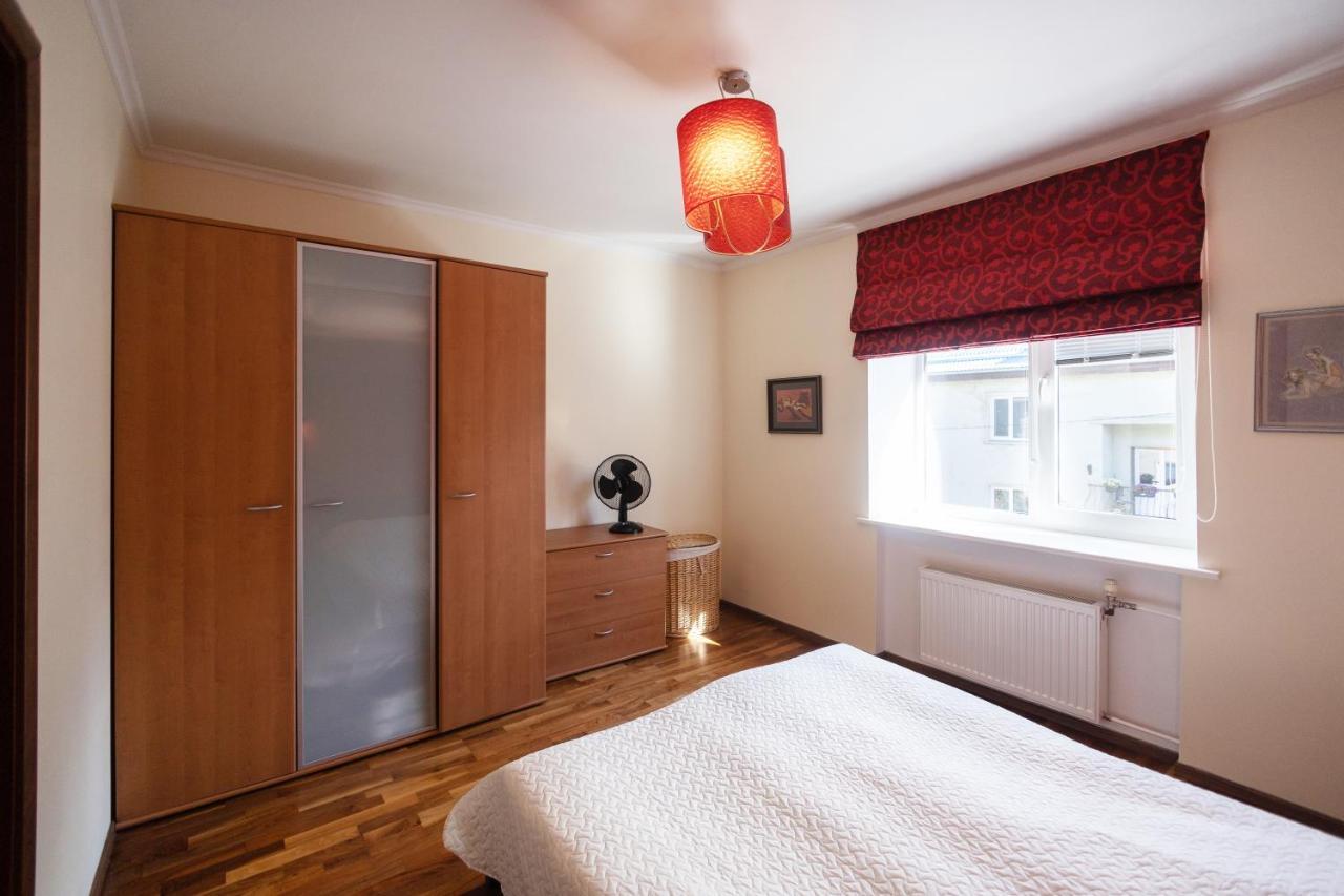 Revalia T1 Airport-Bus Station One-Bedroom Apartment Dış mekan fotoğraf