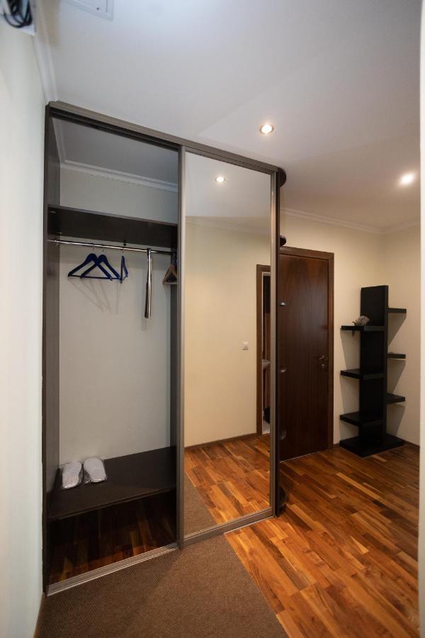 Revalia T1 Airport-Bus Station One-Bedroom Apartment Dış mekan fotoğraf