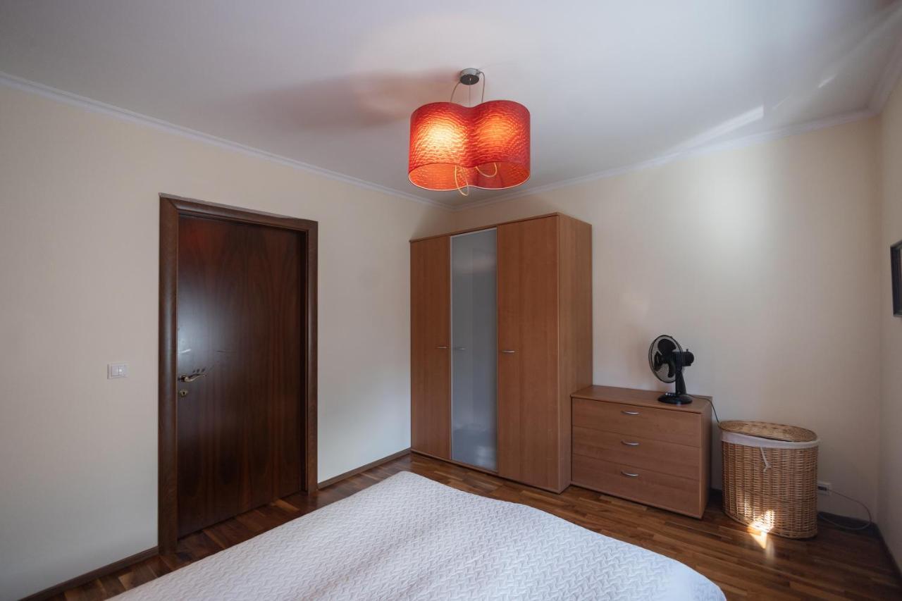 Revalia T1 Airport-Bus Station One-Bedroom Apartment Dış mekan fotoğraf